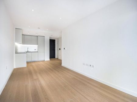 Fairbank House, Beaufort Park, NW9 4FH - Photo 4