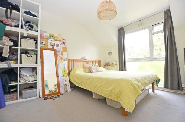 Fairfax Road, Teddington, London, TW11 - Photo 1