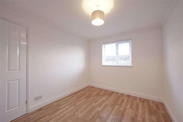 Lavender Close, Red Lodge, Bury St. Edmunds, Suffolk, IP28 - Photo 1