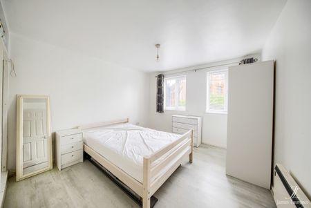 Knoll Croft, Ladywood, Birmingham City Centre - Photo 3