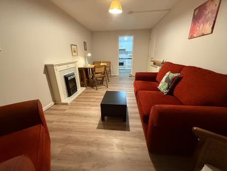 1 bedroom flat to rent - Photo 3