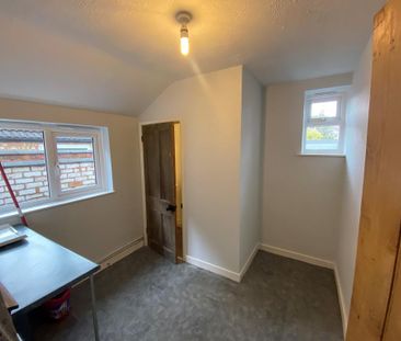 2 bedroom terraced house to rent - Photo 6