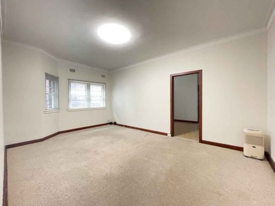 1/23 King Street Waverton - Photo 1