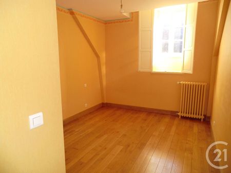 Location Appartement 5 pièces 116m² BRIVE LA GAILLARDE 19100 - Photo 3