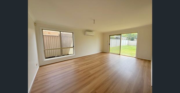 FOUR BEDROOM FAMILY HOME IN GREAT LOCATION!! - Photo 1