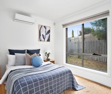 4/94 Rosehill Road, Keilor East VIC 3033 - Photo 2