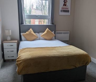 Studio Flat, Middleborough Road, CV1 - Photo 1