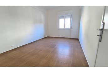 Apartamento T3 em Lisboa