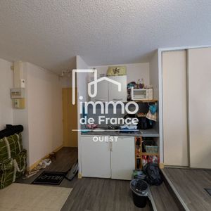 Location Appartement 1 pièce 24m² - Photo 2