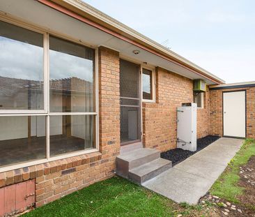 2/5 Johnson Street, Reservoir VIC 3073 - Photo 4