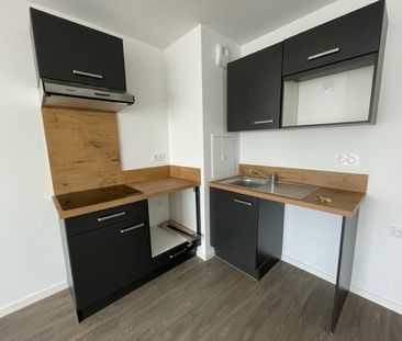 Location Appartement 2 pièces 41m² - Photo 2