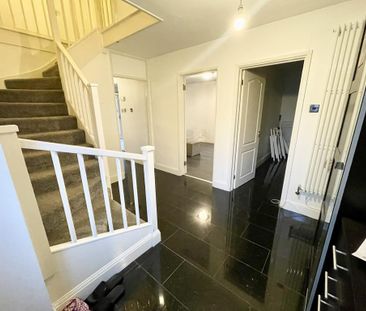 3 bedroom terraced house to rent - Photo 6