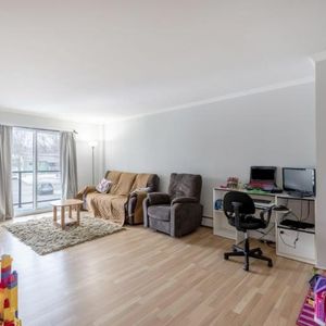 Appartement 4 ½ à louer Sainte-Foy / Sillery avril 2026 - Photo 2