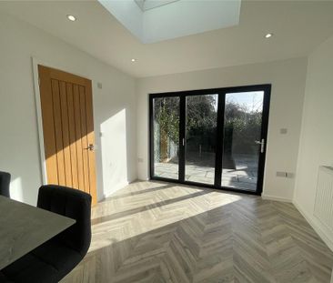 2 bedroom semi-detached house to rent - Photo 2