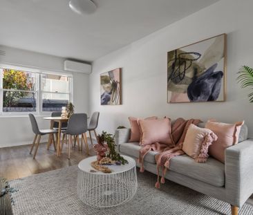 Refined Bayside Living in a Premier Brighton Setting - Photo 5