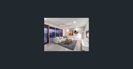 4 beds in Red Hill - available 21st February - Photo 3