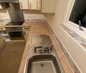 2 bedroom apartment to rent - Photo 3