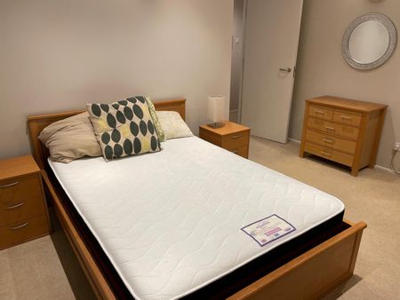 1 Bed Flat, Point West, SW7 - Photo 2