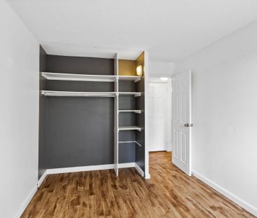 For Lease - 1081 AMBLESIDE Drive Unit# 306, Woodroffe, Ontario - Photo 1