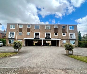 2 Bedroom Flat / Apartment - Victoria Road, Netley Abbey - Photo 4