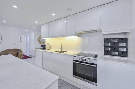 3 bedroom flat to rent - Photo 5