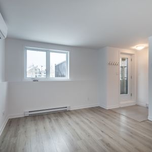 3 1/2 à Louer - 1er Juillet 2026 - Photo 2