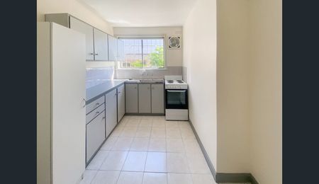 3/10 Bayswater Road, Kensington VIC 3031 - Photo 4