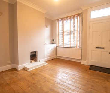 2 Bed Terraced House, Bosworth Street, LE3 - Photo 2