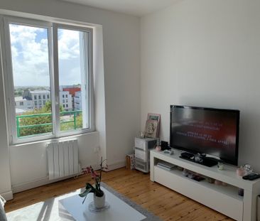 A louer Brest Rive Droite Quatre Moulins T2 dernier étage vue mer - Photo 1