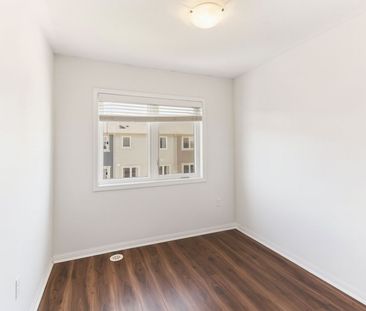 For Lease - 46 Lathbury Street, Brampton, Ontario - Photo 2