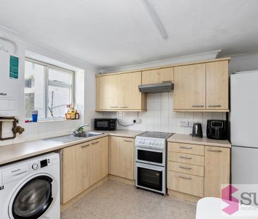 3 bedroom terraced house to rent - Photo 2