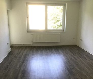 Moderne Wohnung mit großzügigem Balkon in ruhiger Lage - Foto 3