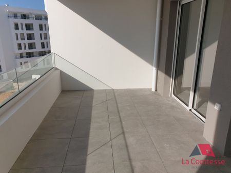 Appartement 2 pièces 47m2 MARSEILLE 9EME 905 euros - Photo 5