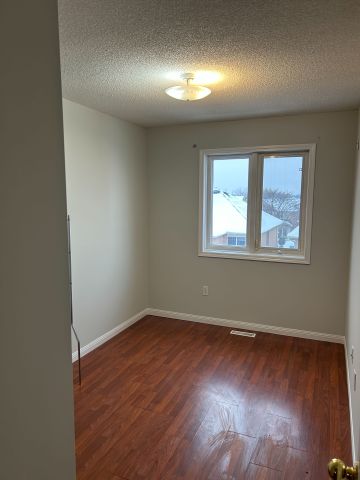 For Lease - 250 Richvale Drive Unit# 19, Brampton, Ontario - Photo 2