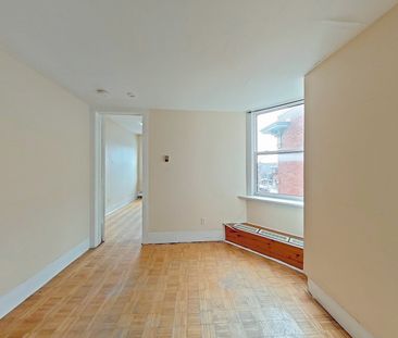 355 Elgin Street - C - Photo 4