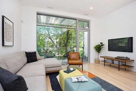 For Lease - 15 Cummings Street Unit# Th1, Toronto, Ontario - Photo 4