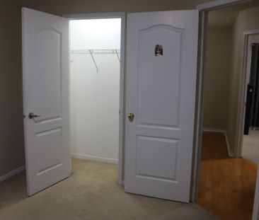 For Lease - 240 Mclevin Avenue Unit# Main, Toronto, Ontario - Photo 3