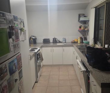 Redcliffe - Photo 1