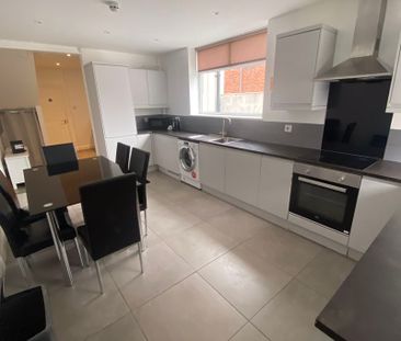 Bagot Street, Liverpool - Photo 1