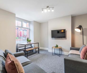 5 bedroom house to rent - Photo 1