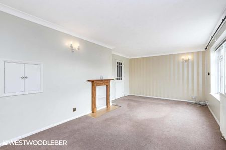 3 bedroom semi-detached house to rent - Photo 3