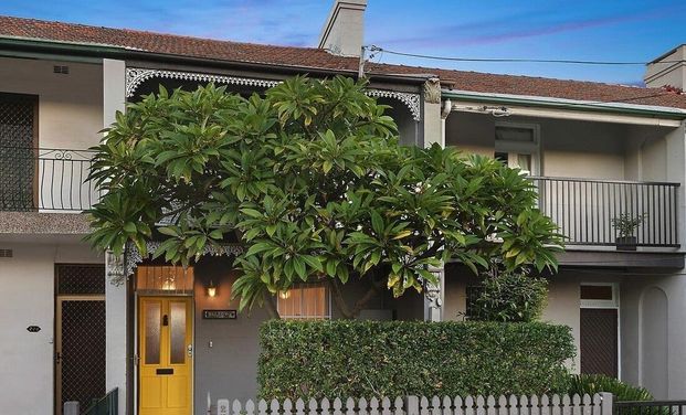 Marrickville - Photo 1