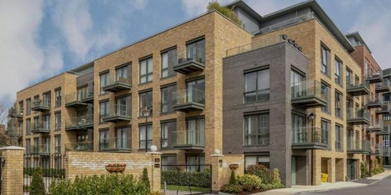 4 bedroom terraced house to rent - Photo 3