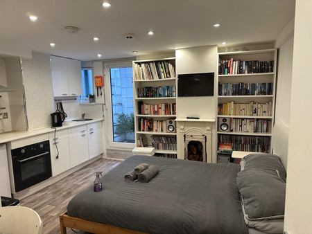 Studio Flat, Cross Green Lane, LS9 - Photo 2