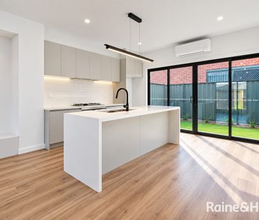 Modern Family Living in a Convenient Craigieburn Location - Photo 3