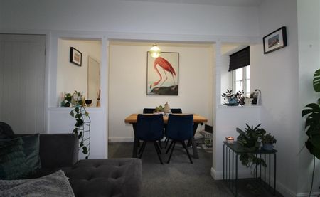 Redesdale Gardens, Adel, LS16 - Photo 4