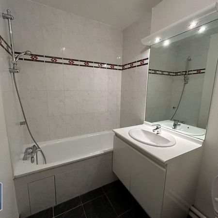 Location Appartement 2 pièces 46m² MASSY 91300 - Photo 3