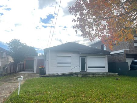 3 BEDROOM HOME - Photo 3