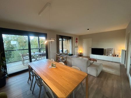 Prachtig appartement met 2 slaapkamers en autostaanplaats - foto 4