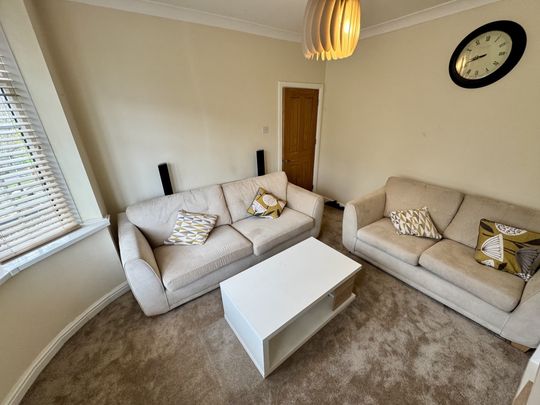 Butchers Lane, Halesowen - Photo 1